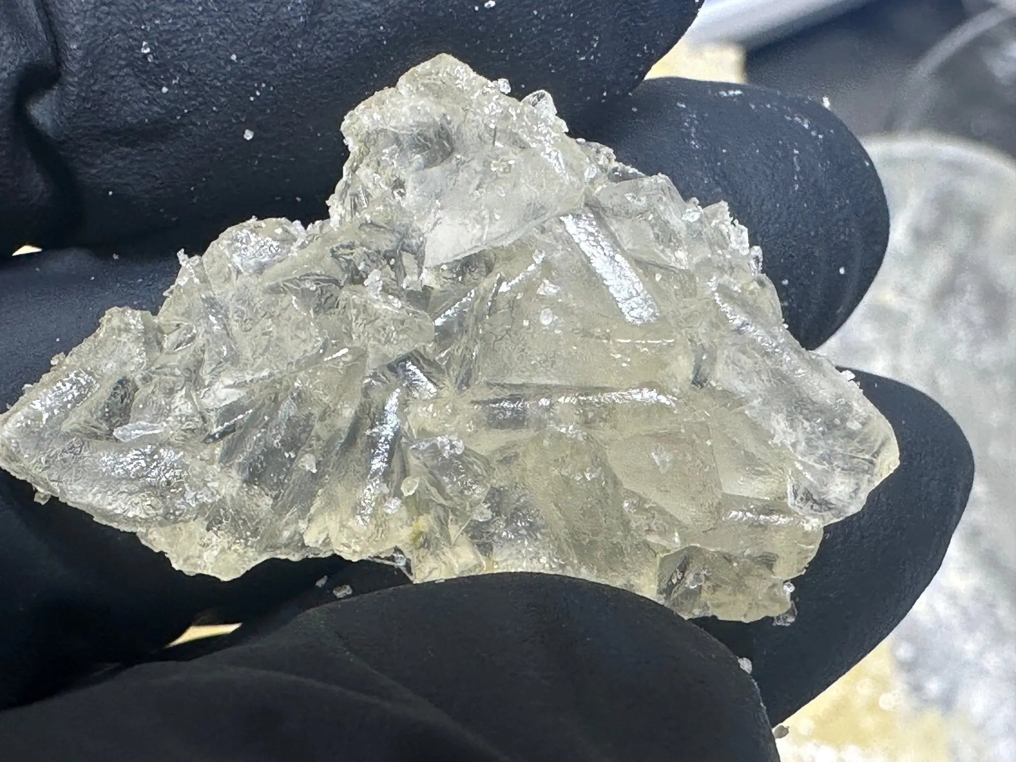 THCa Isolate Tiny Crystal Diamond Powder Slab Chunks 99+% - cannarefined